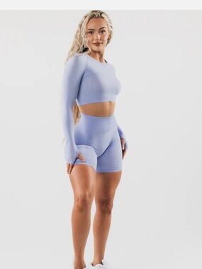 Alphalete amplify shorts 5”